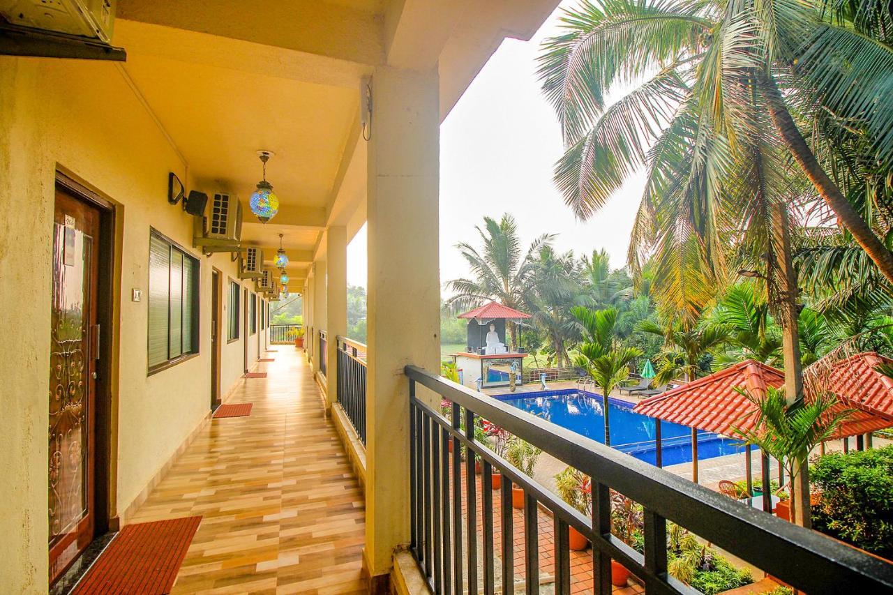 Fabescape Sk Studios With Pool & Gym, Arpora Old Goa Exterior photo