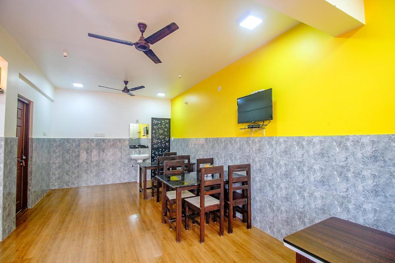 Fabescape Sk Studios With Pool & Gym, Arpora Old Goa Exterior photo
